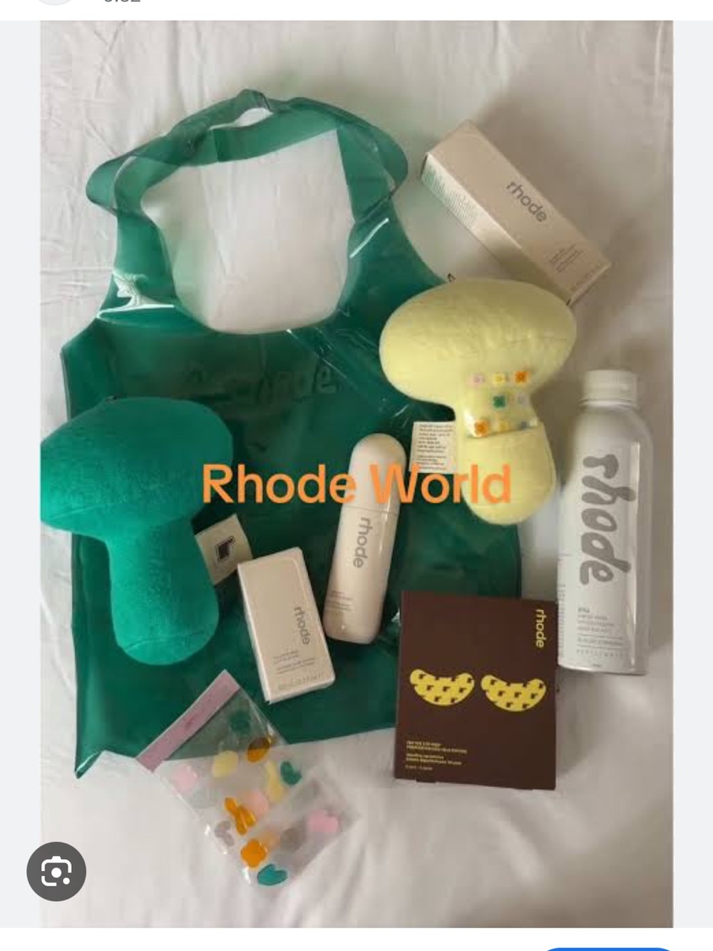 🔍 IN SEARCH OF 👀 Rhode World Coachella Vinyl Tote with Yellow & Teal plushies
